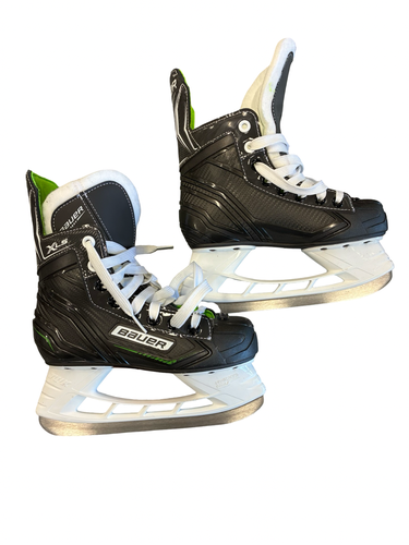 Used Bauer XLS   1 Junior Hockey Skate Junior 01 11682-S000138017