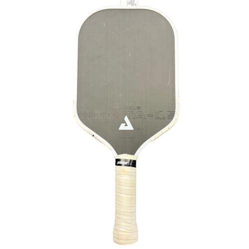 Used PERSEUS MOD TA-15 Pickleball Racquet White 10299-S000313409