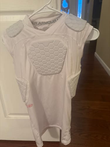 White XL Boys Under Armour Padded Shirt (Used)