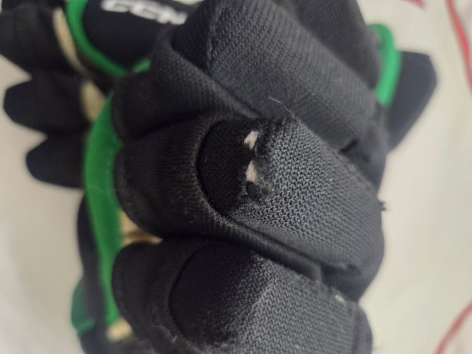 CCM 85C Gloves 14" Pro Stock (Used)