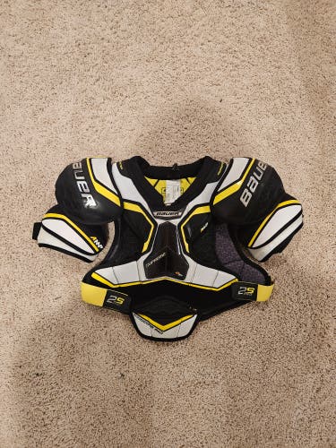 Large Junior Bauer Supreme 2S Pro Shoulder Pads (Used)