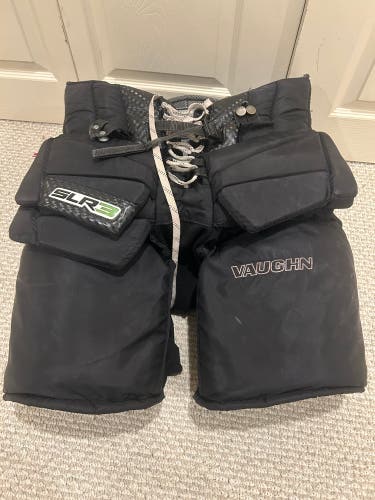 Senior Medium Vaughn SLR3 Pro Carbon Hockey Goalie Pants (Used)