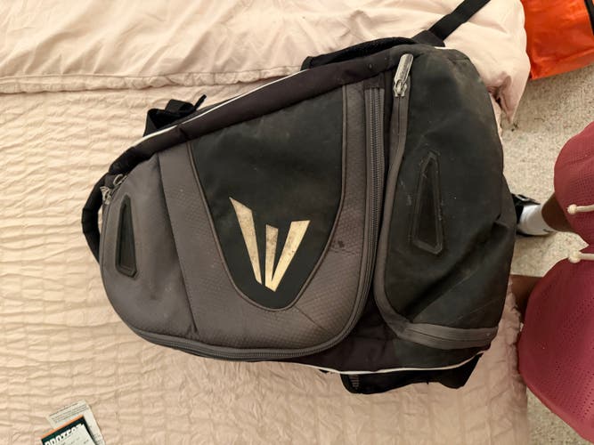 Easton Bat Bag (Used)