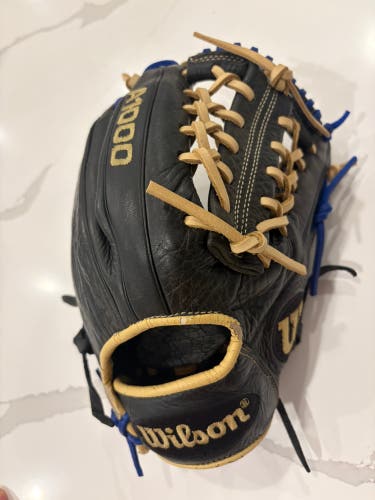Wilson A1000 RH Baseball Glove 11.5" (Used)