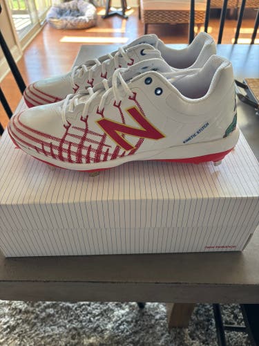 New Balance Big League Chew Cleats Size 13.0 (New)