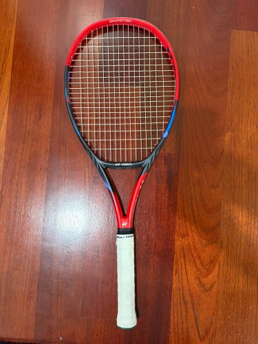 Adult YONEX VCORE Tennis Racquet (Used)