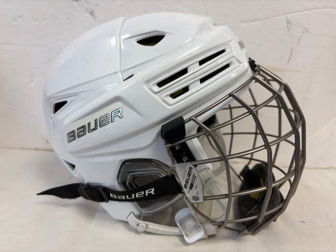 Small Bauer Re-Akt 200 Helmet (Used)