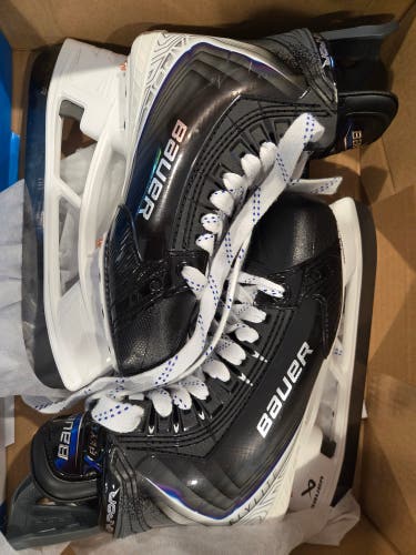 Black/White 2025 Bauer Vapor Flylite Hockey Skates Size 5.5 (Used)