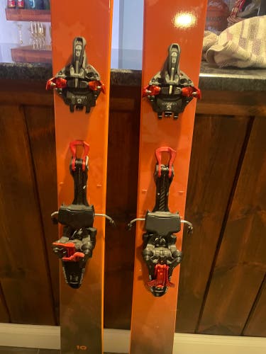 2024 Blizzard  Hustle 10 188 cm Alpine Touring Skis With Bindings Max Din 13 (New)