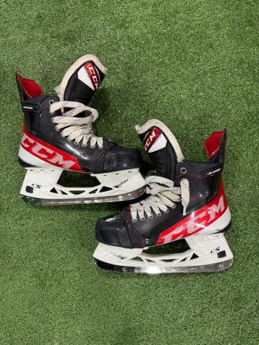 CCM JetSpeed FT4 Pro Hockey Skates | Size 8 Regular