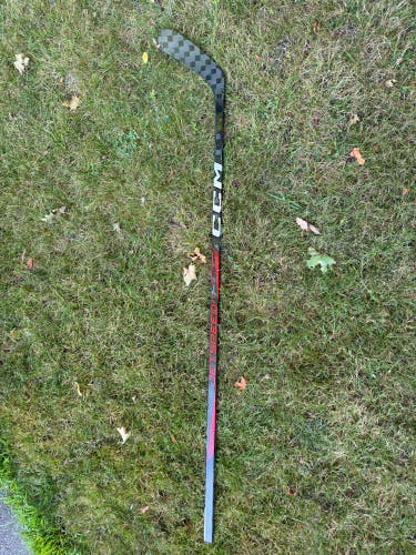 Senior CCM JetSpeed FT7 Pro Left Hand Hockey Stick P28M 80 Flex Pro Stock (New)