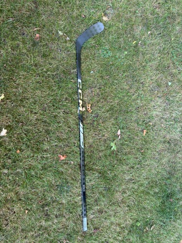 Senior CCM Tacks XF Pro Right Handed Hockey Stick P28 75 Flex Pro Stock (New)
