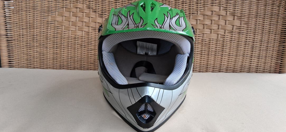 Youth Large Bike Helmet (Used)