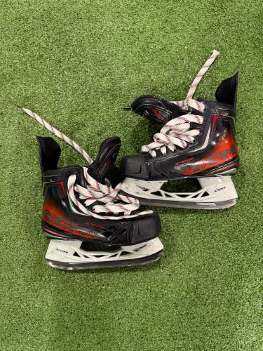 CCM JetSpeed FT8 Pro Hockey Skates | Size 12.5Y