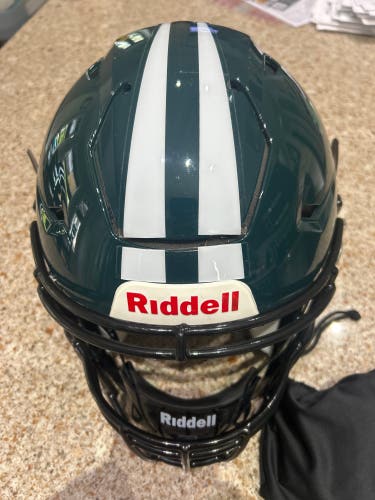 Riddell SpeedFlex Helmet Forest Green Adult Large (Used) Excellent condition with Oakley Visor.