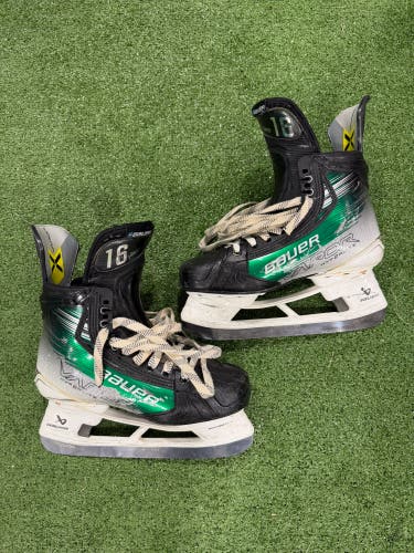 Bauer Vapor Hyperlite 2 Hockey Skates | Size 8.5 | Pro Stock