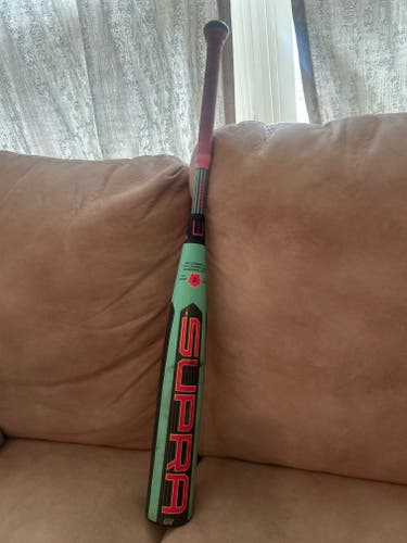 2026 Louisville Slugger Bat (-5) 26 oz 31" (Used)