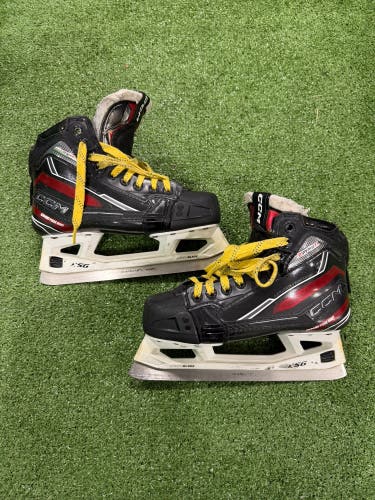 CCM Extreme Flex E6.9 Hockey Goalie Skates | Size 5 Regular