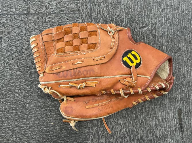 Used Wilson SNAP ACTION BB/SB Glove RH Throw Brown 13" 11614-S000243132