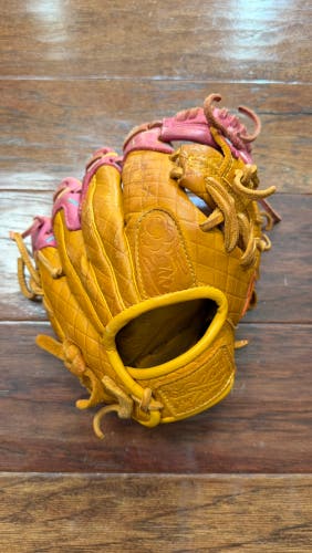 RH Baseball Glove 10.5" (Used)