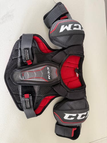 Small Junior CCM JetSpeed FT370 Shoulder Pads (Used)