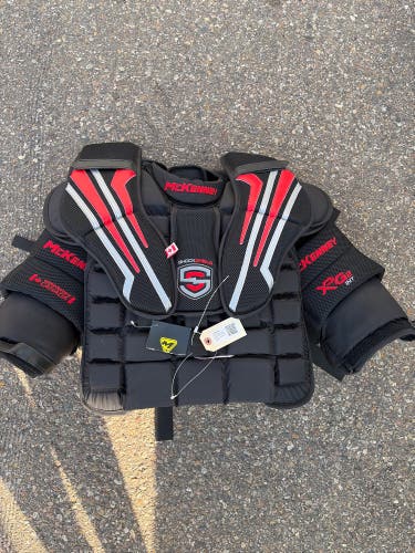 Intermediate Large Mckenney XPG2 Goalie Chest Protector (New)