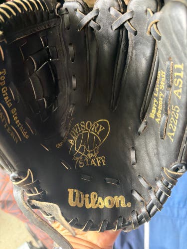 Wilson RH Baseball Glove 12" (Used)