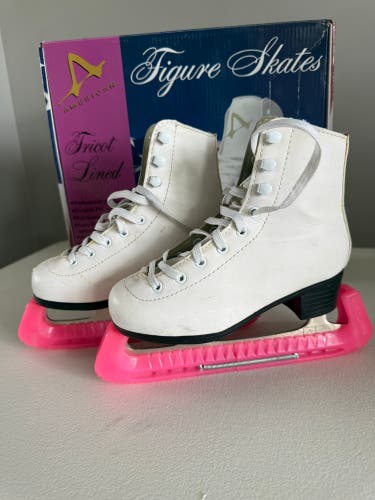 American Figure Skates Junior 1 (Used)