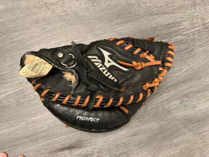 Mizuno Prospect RH Catcher's Baseball Glove 32.5" (Used)