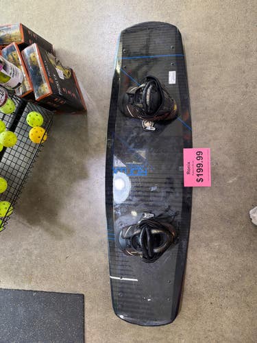 Used RONIX PARKS 139 Wakeboard Black 139 cm 11605-S000205371
