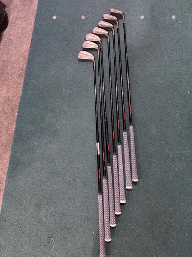 Used Taylormade P790 Mens Iron Set RH 4I-PW 11605-S000225429