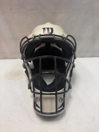 Used Wilson EZ GEAR Catchers Helmet w/Mask White One Size 11490-S000276886