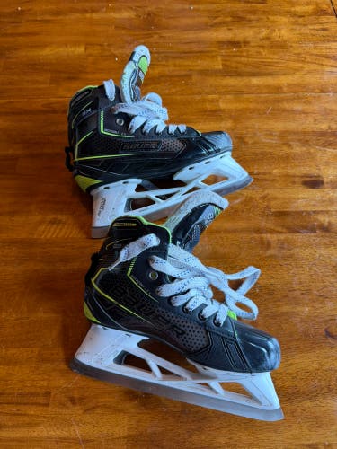 Bauer gsx Hockey Skates Regular Width Size 4 (Used)
