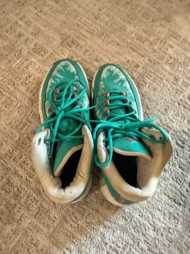 Men's Size M 6.5 (W 7.5) Adidas Exhibit A Shoes (Used)