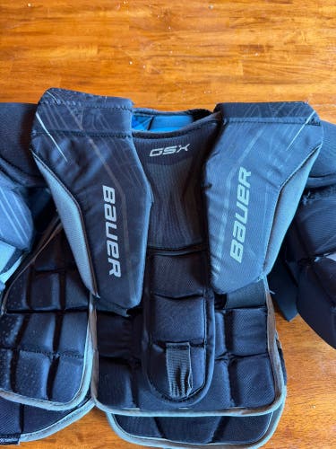 Small / Medium Bauer GSX Goalie Chest Protector (Used)