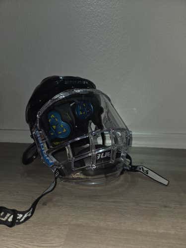 Medium Bauer Re-Akt 150 Helmet (Used)