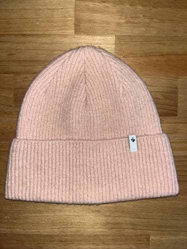 Pink Medium/Large Sweet Protection knitted beanie (Used)