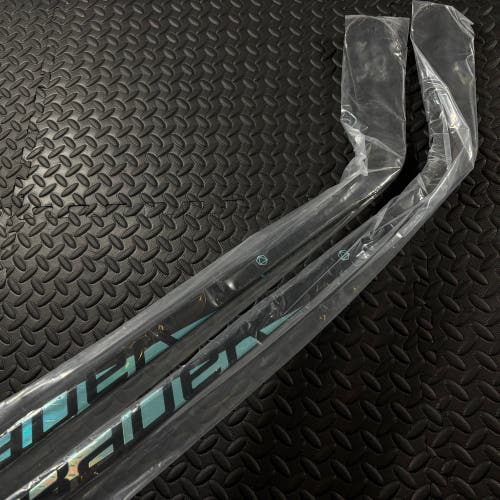 *NEW* 2 PACK Bundle - SR  Bauer Pulse Left Hand Hockey Stick P90TM 77 Flex (TEAL)