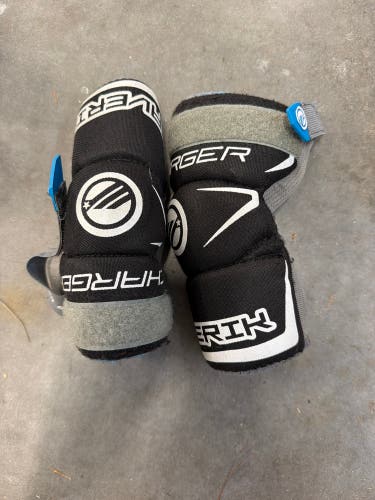 Small Youth Maverik Charger Arm Pads (Used)