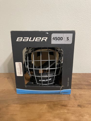 NIB NOS Small Bauer 4500 Black Helmet Combo (New)