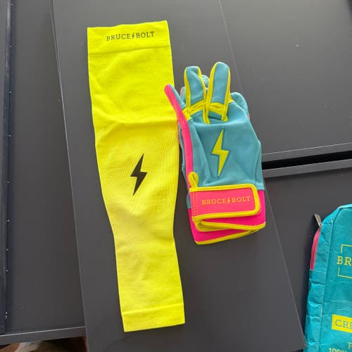 Medium Batting Gloves (Used)