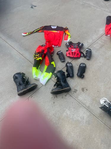 Fox riding gear with fly boots (Used)