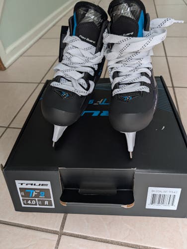 True TF9 Hockey Goalie Skates Regular Width Size 4 (New)