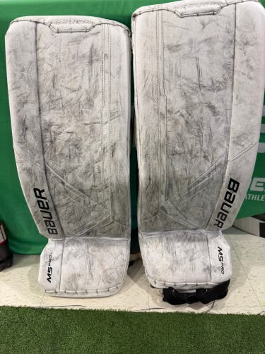 Bauer Supreme M5 Pro Goalie Leg Pads | 30+" Intermediate