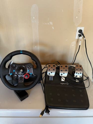 Logitech G29 wheel