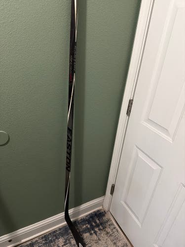 Senior Easton Synergy 60 Left Hand Hockey Stick P28 100 Flex (New)