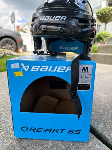 Medium Bauer Re-Akt 65 Helmet Pro Stock (New)