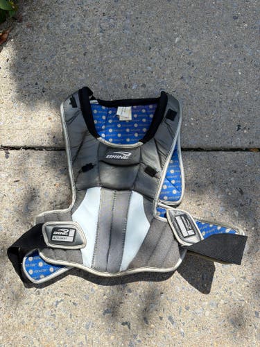 Medium Youth Brine Clutch Elite Shoulder Pads (New)