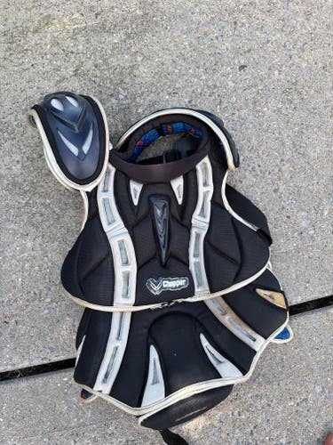 Medium Youth STX Chopper Shoulder Pads (New)
