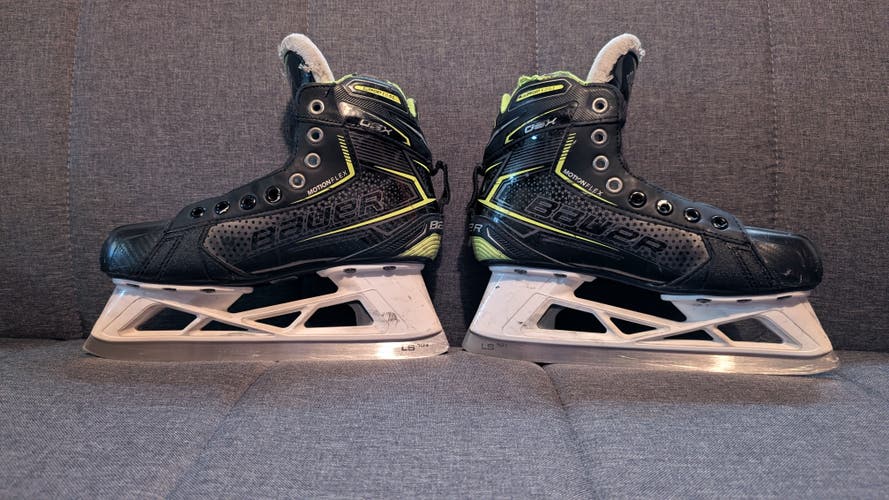 Bauer GSX Hockey Goalie Skates Regular Width Size 4 (Used)